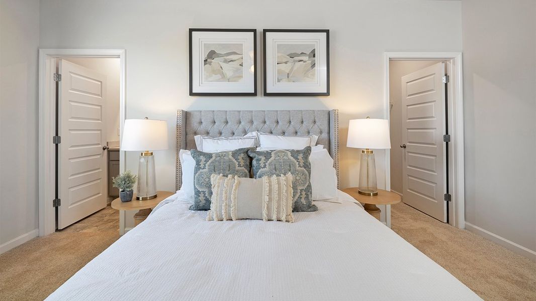 Representative furnished interior of a home built from the Burke by D.R. Horton in Estates at Deer Hollow, Grovetown (Image 11).