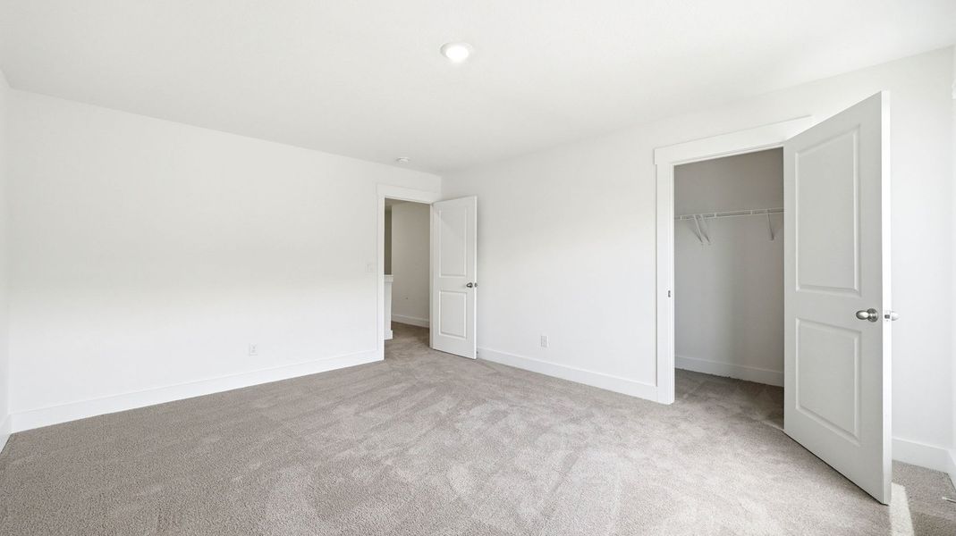 Spacious, unfurnished interior of a new home in Fieldcrest Acres, Blountville (Image 28). Spacious, unfurnished interior of a new home in Fieldcrest Acres, Blountville (Image 28).