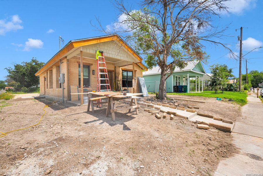In-progress construction of a new home in , San Antonio, TX (Image 9). In-progress construction of a new home in , San Antonio, TX (Image 9).