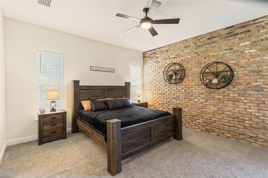 Furnished interior view inside a new home in , Plant City (Image 7).