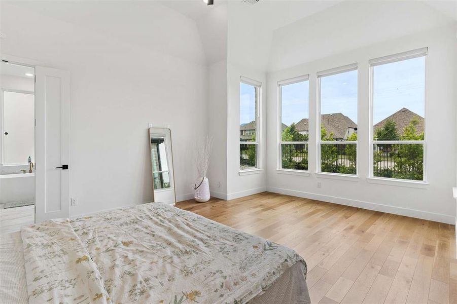 Spacious, unfurnished interior of a new home in , Rockwall (Image 21).