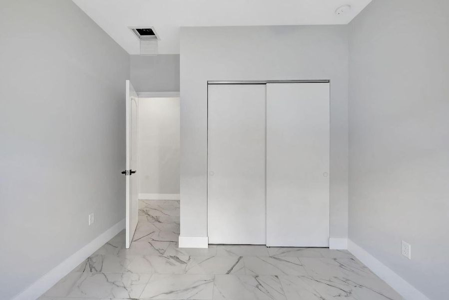 25-web-or-mls-3W7A0255