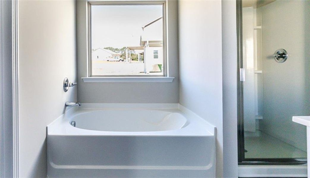 Close-up of interior finishes inside a home in Summerfield Place, Carrollton (Image 11).