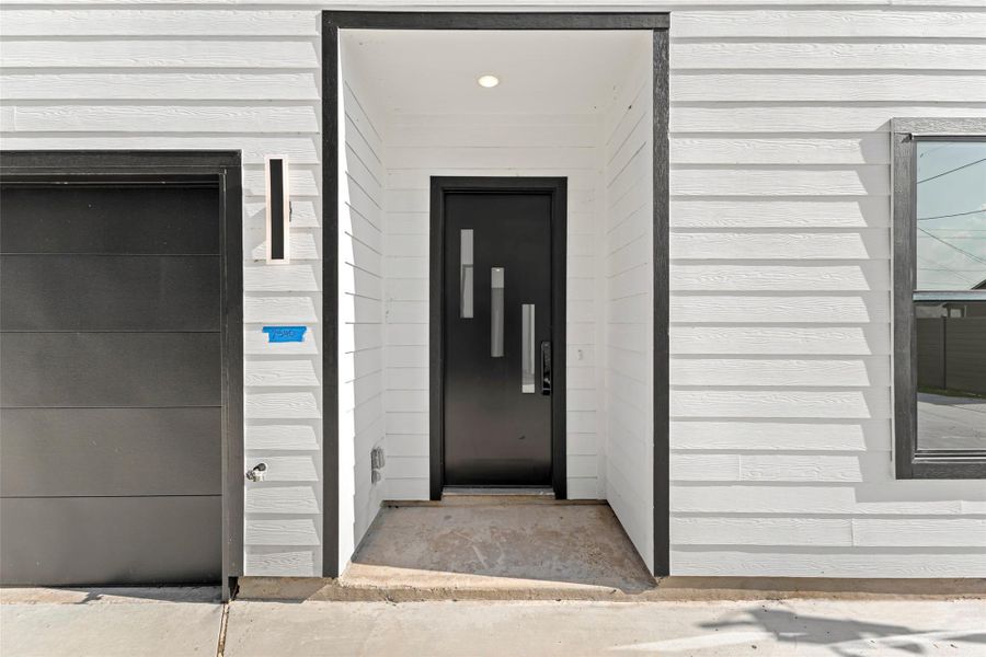 Exterior details and patio area of a home in , Houston (Image 2). Exterior details and patio area of a home in , Houston (Image 2).