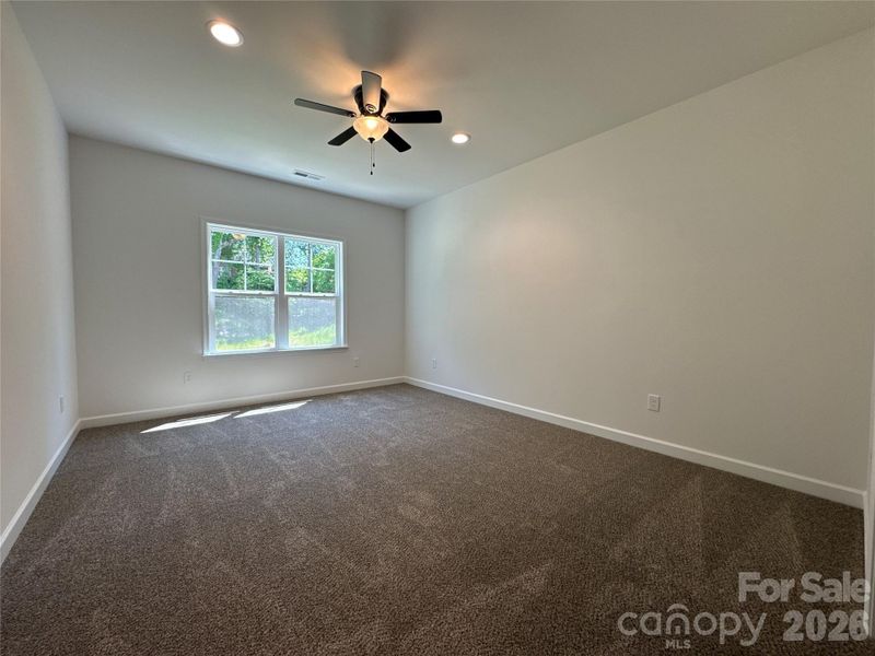 Spacious, unfurnished interior of a new home in Red Hill, Concord (Image 33).
