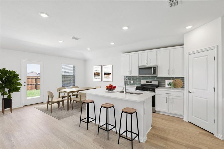 Furnished interior view inside a new home in Stonehaven, Seagoville (Image 7). Furnished interior view inside a new home in Stonehaven, Seagoville (Image 7).