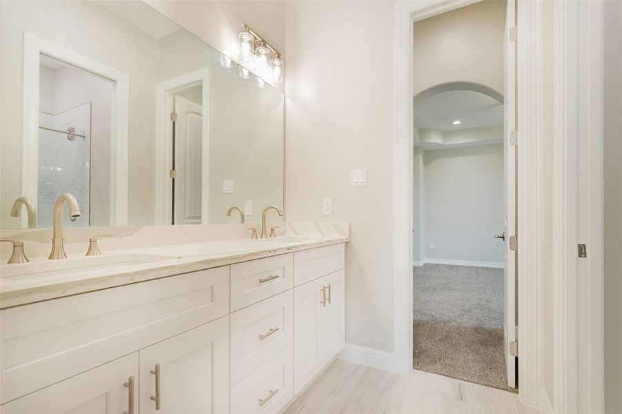 Furnished interior view inside a new home in , Dickinson (Image 16).