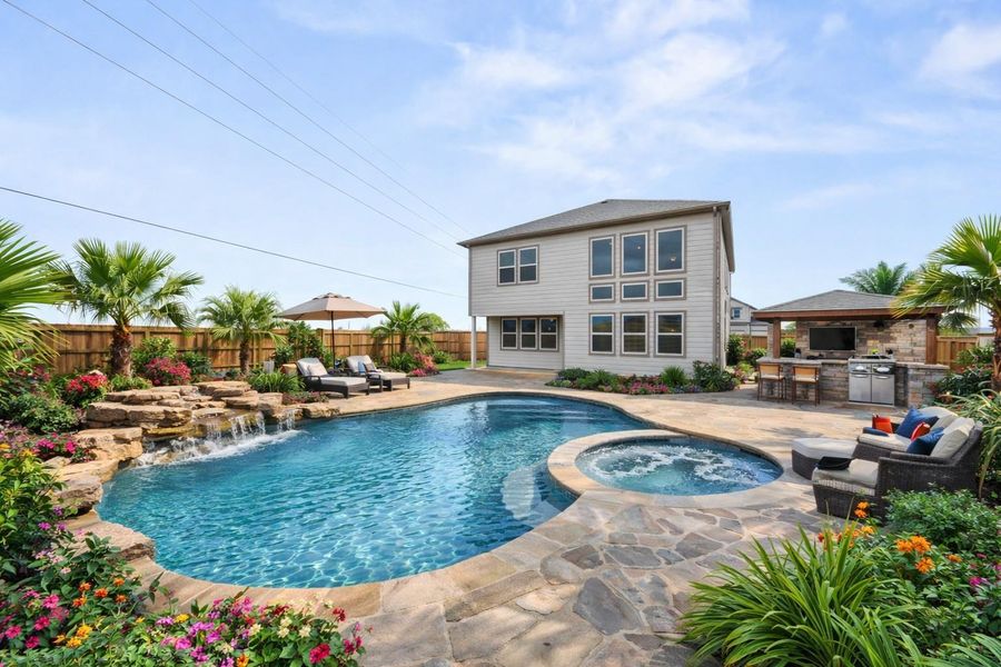 This is virtual staging photo. Hugh Backyard This is virtual staging photo. Hugh Backyard