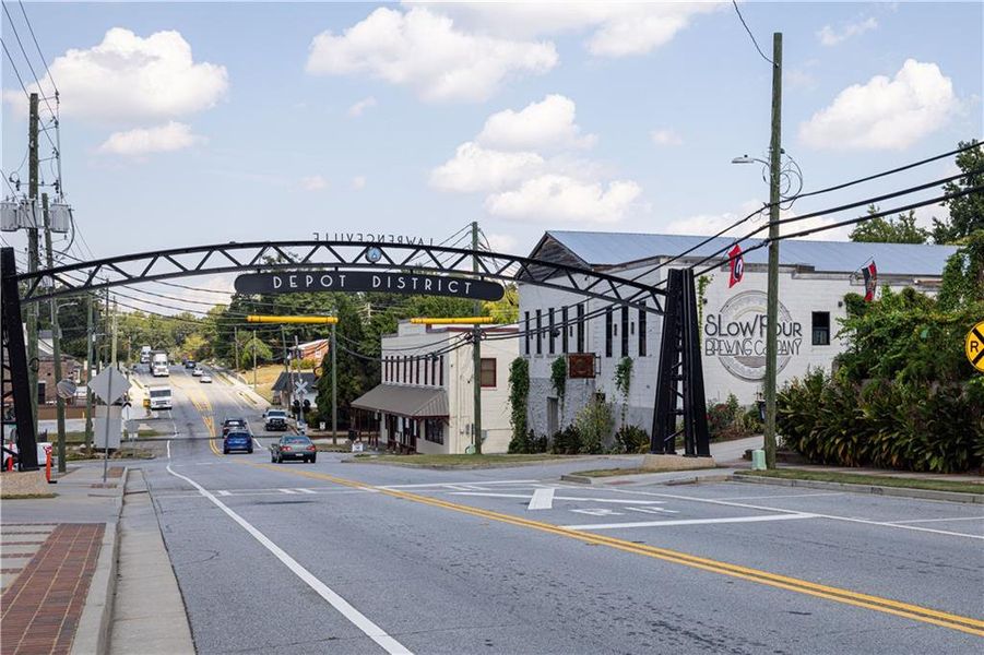 Spacious, unfurnished interior of a new home in Rhodes Glen, Lawrenceville (Image 20).