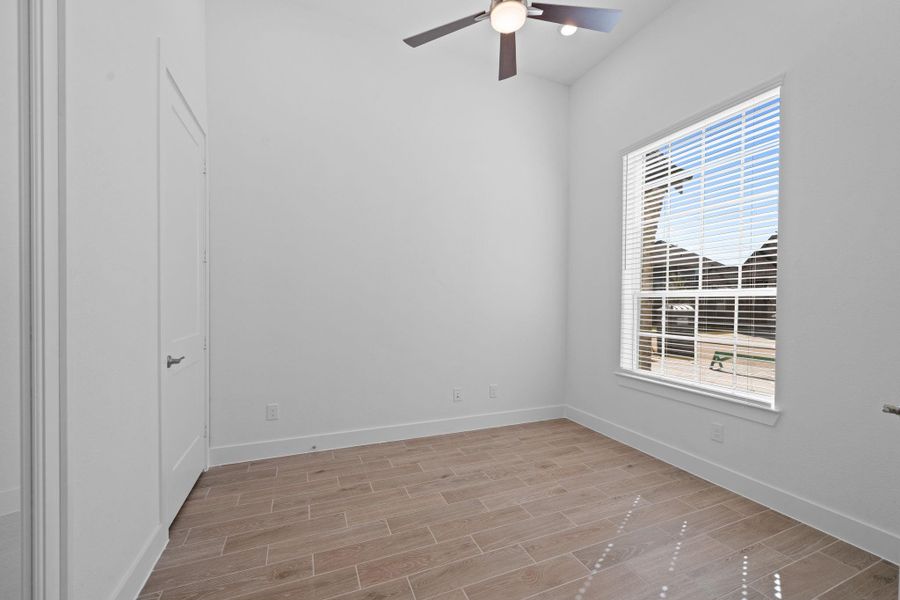 Spacious, unfurnished interior of a new home in Attwater, Waller (Image 23).
