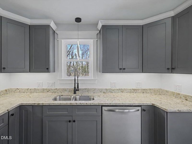 29-Kitchen 29-Kitchen