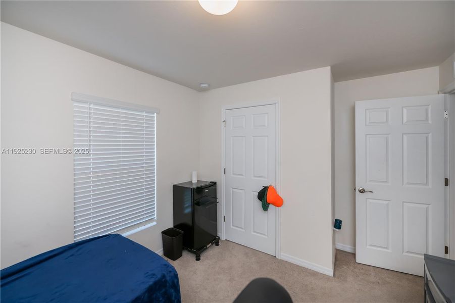 Furnished interior view inside a new home in , Labelle (Image 49).