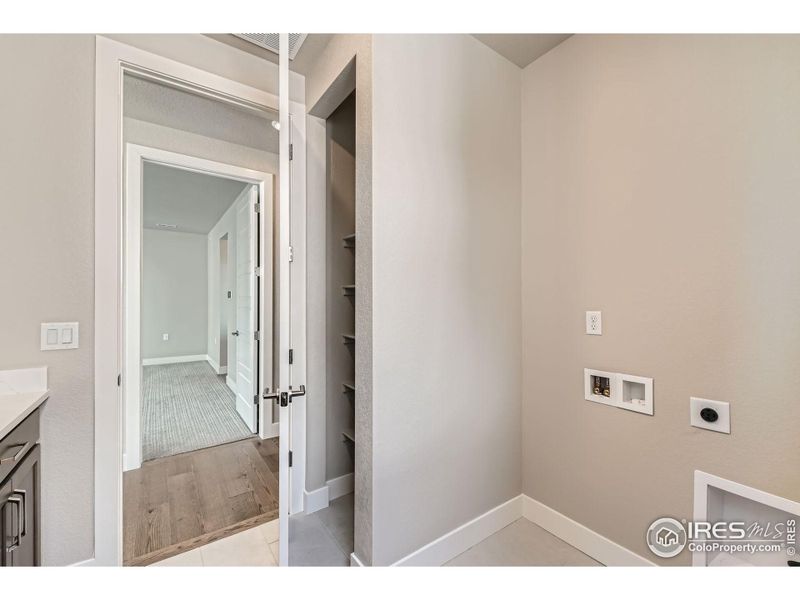 Furnished interior view inside a new home in Baseline, Broomfield (Image 15).
