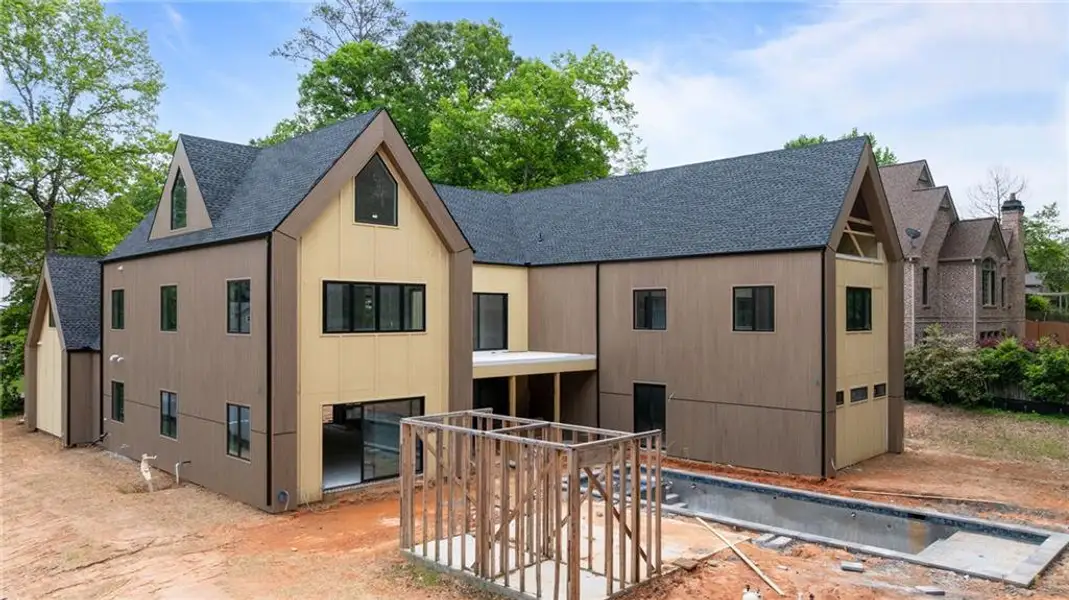 Image 34 of a home in .