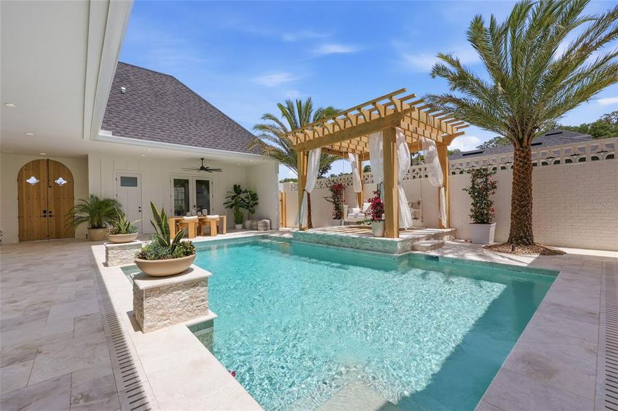 Exterior details and patio area of a home in , Newberry (Image 24).