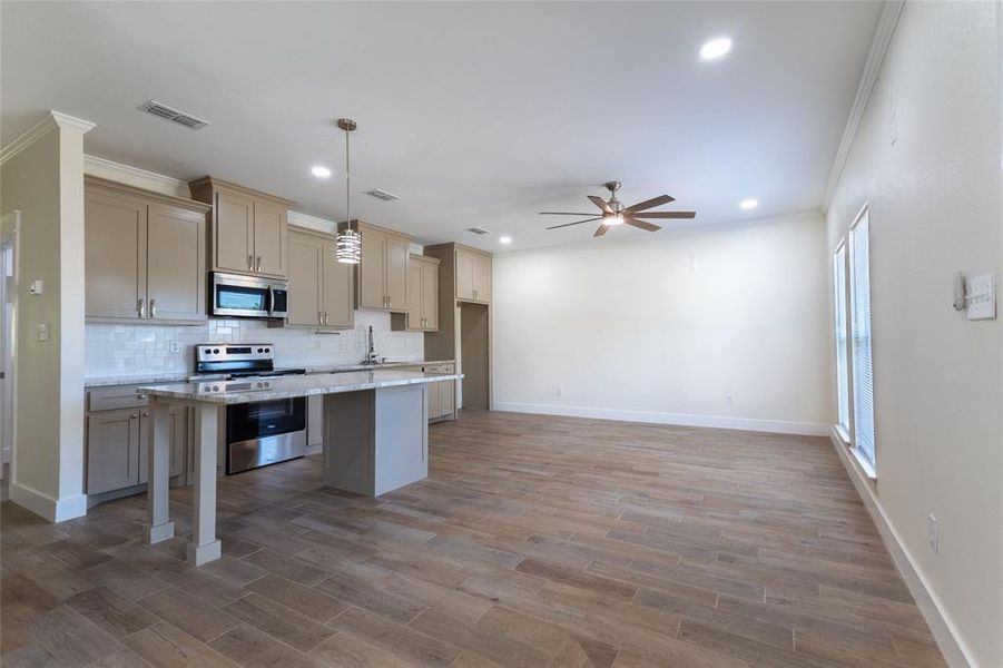 Image 34 of a home in . Image 34 of a home in .