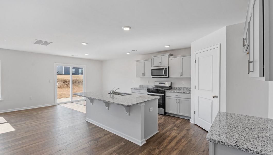 Furnished interior view inside a new home in Treemont Commons, Wellford (Image 6).