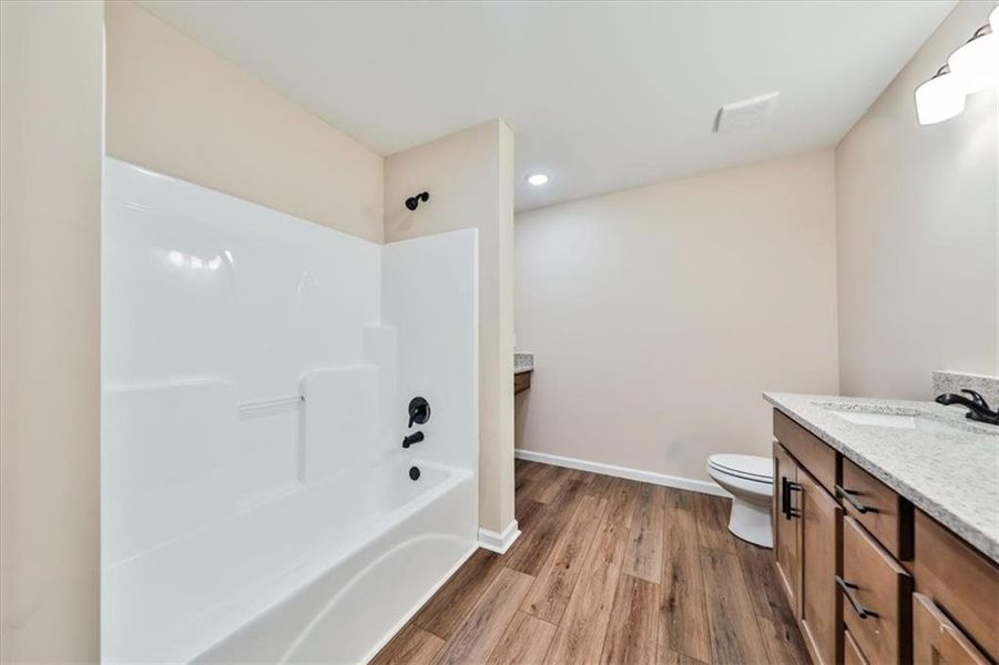 Image 28 of a home in .