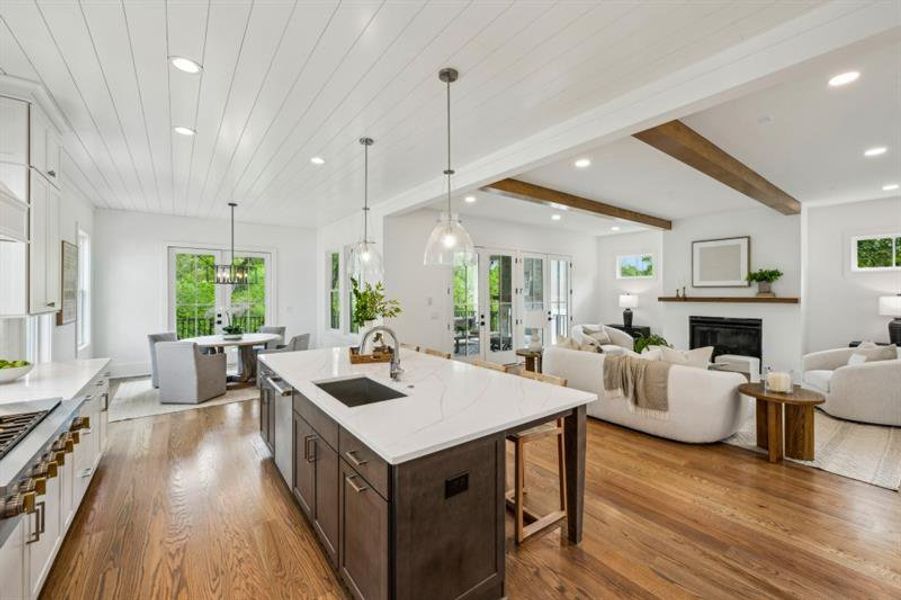 Furnished interior view inside a new home in , Atlanta (Image 33).