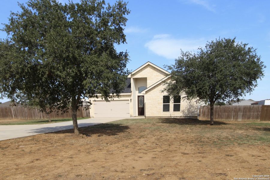 Image 43 of a home in .