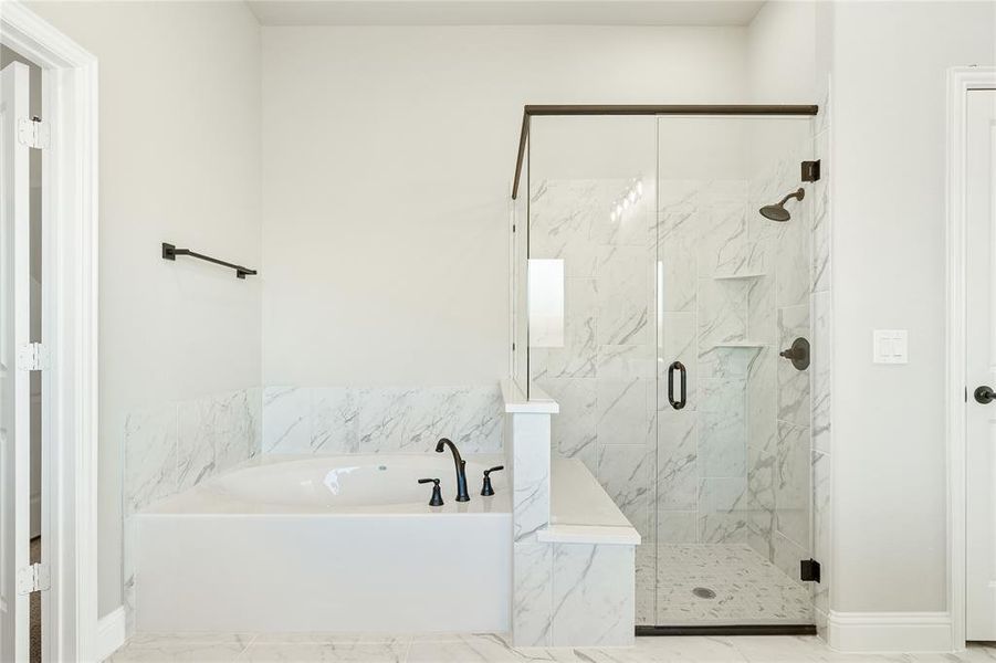 Furnished interior view inside a new home in The Oaks, Red Oak (Image 12). Furnished interior view inside a new home in The Oaks, Red Oak (Image 12).