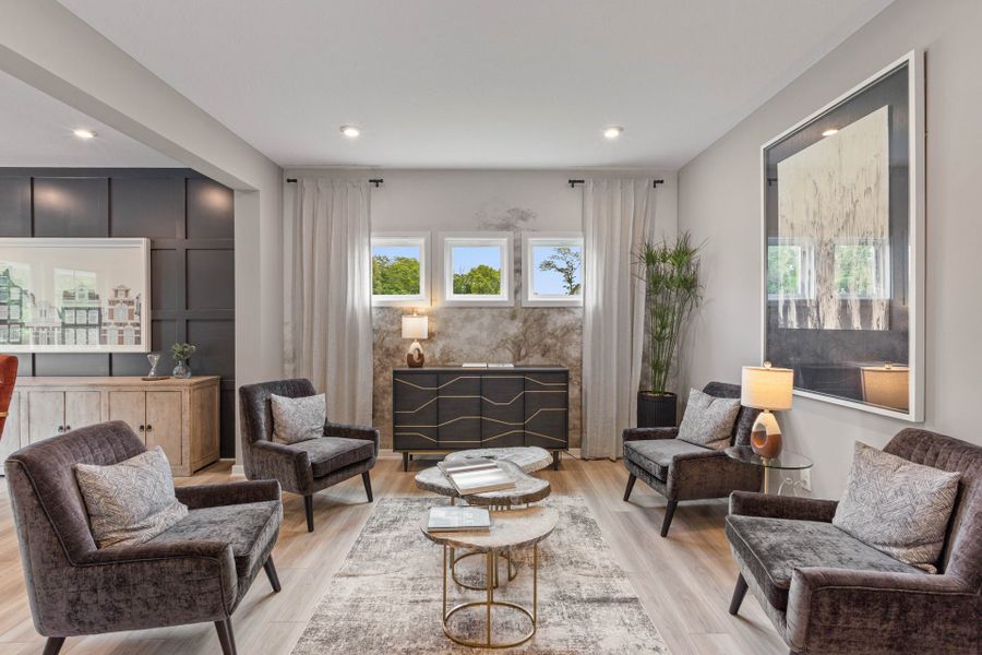 Representative furnished interior of a home built from the Breckenridge by Fischer Homes in Sage Woods, Dallas (Image 9).