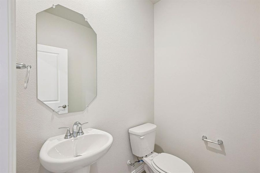 Furnished interior view inside a new home in Trails of Lavon - Signature Series, Lavon (Image 13).