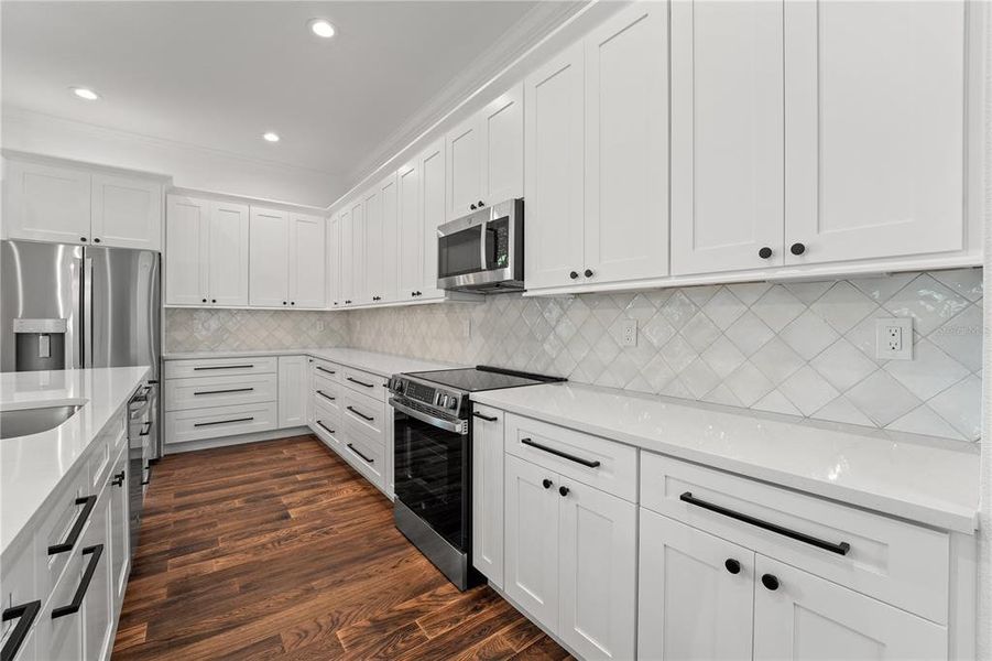 Furnished interior view inside a new home in , Tampa (Image 17).