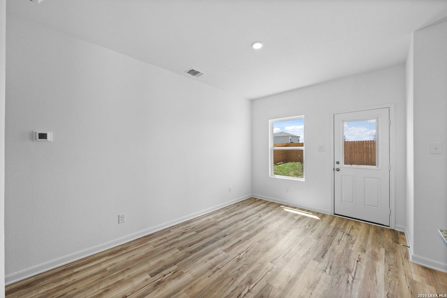 Spacious, unfurnished interior of a new home in , San Antonio (Image 21).