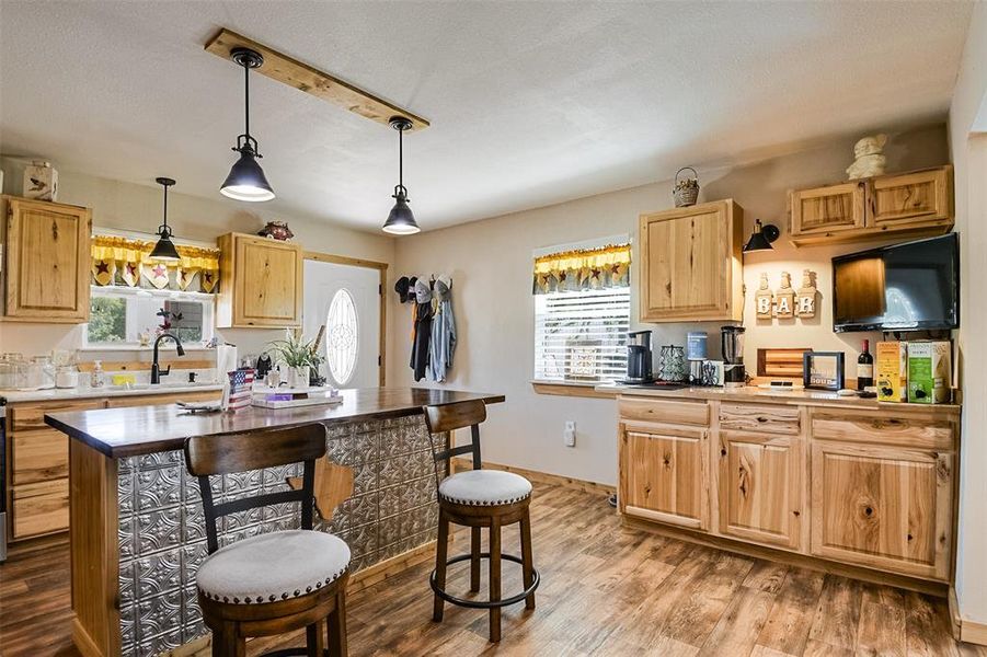 Furnished interior view inside a new home in , Waxahachie (Image 7). Furnished interior view inside a new home in , Waxahachie (Image 7).