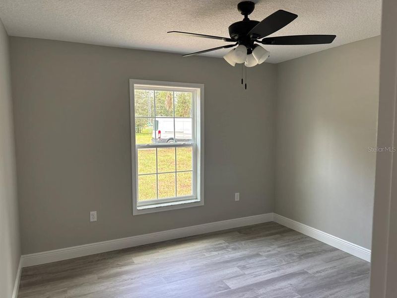 Spacious, unfurnished interior of a new home in , Dunnellon (Image 22).