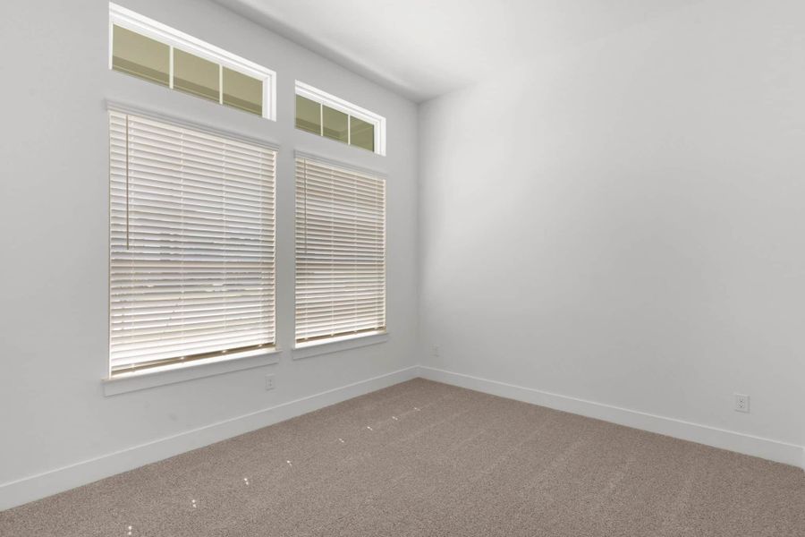 Spacious, unfurnished interior of a new home in Broken Oak, Georgetown (Image 12).