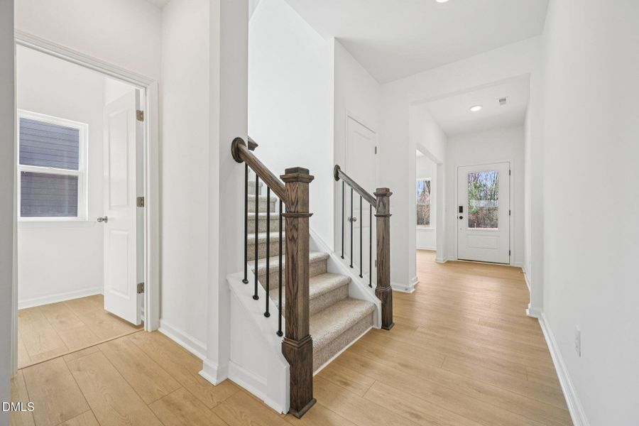 6-web-or-mls-Ken Dr-S2402-006