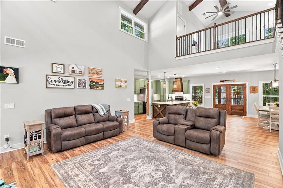 Furnished interior view inside a new home in , Jasper (Image 16).