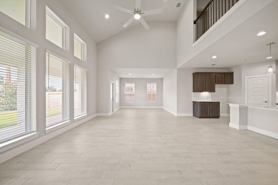 Spacious, unfurnished interior of a new home in Morton Creek Ranch, Katy (Image 24). Spacious, unfurnished interior of a new home in Morton Creek Ranch, Katy (Image 24).