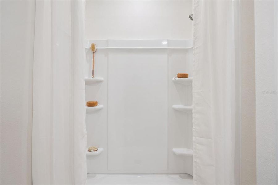 Close-up of interior finishes inside a home in Oak Pointe, Apopka (Image 19).