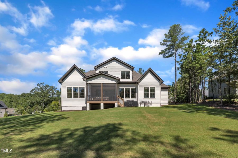 60-1120 Springdale Dr-54