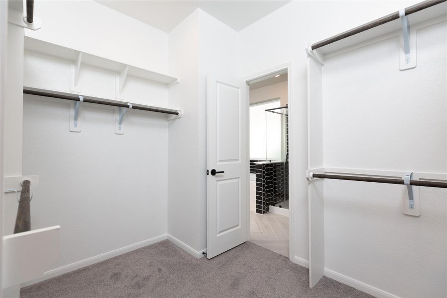 Image 36 of a home in .