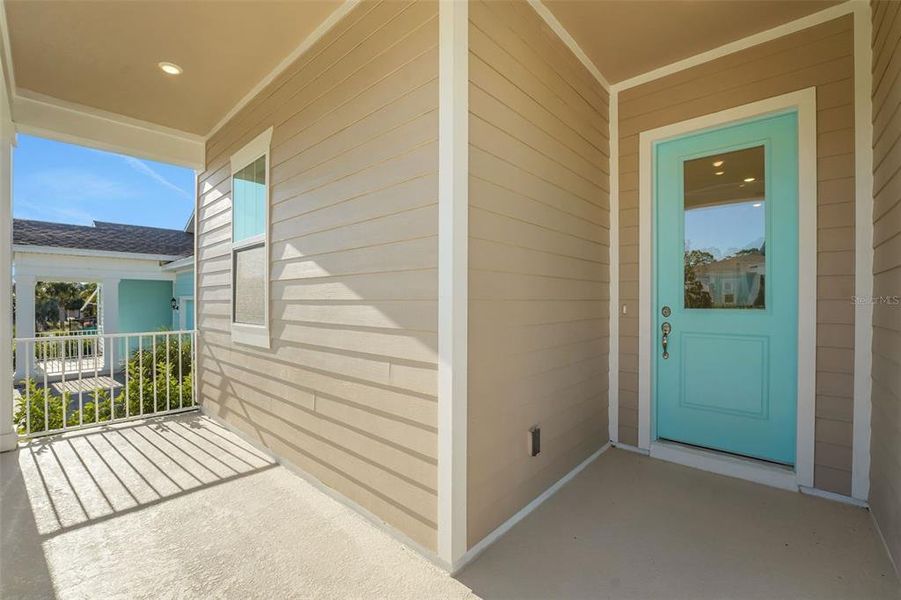 Exterior details and patio area of a home in Green Key Village, Lady Lake (Image 22). Exterior details and patio area of a home in Green Key Village, Lady Lake (Image 22).