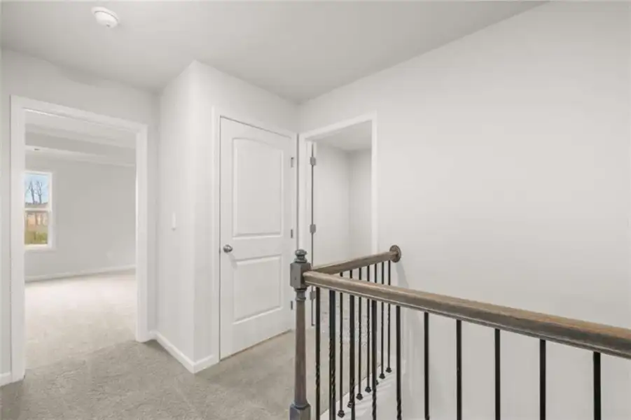 Spacious, unfurnished interior of a new home in Holland Estates, Powder Springs (Image 32). Spacious, unfurnished interior of a new home in Holland Estates, Powder Springs (Image 32).