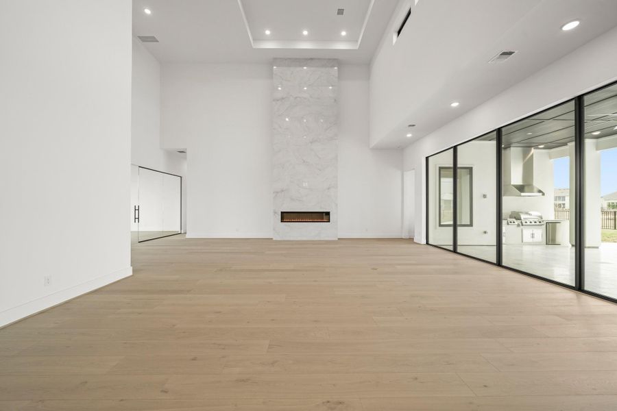 Spacious, unfurnished interior of a new home in Bridgeland, Cypress (Image 30).