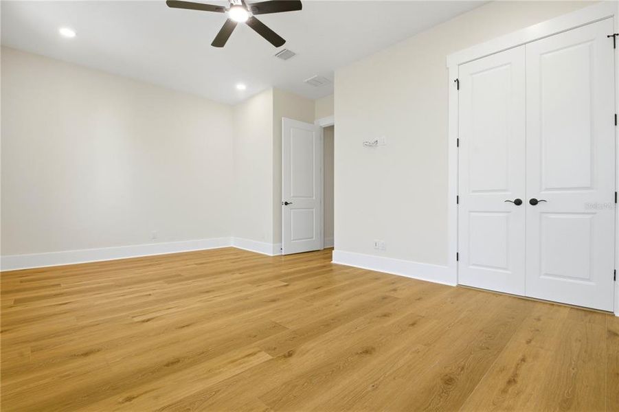 Spacious, unfurnished interior of a new home in , Dunedin (Image 35). Spacious, unfurnished interior of a new home in , Dunedin (Image 35).