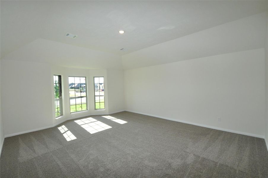 Spacious, unfurnished interior of a new home in , League City (Image 22). Spacious, unfurnished interior of a new home in , League City (Image 22).
