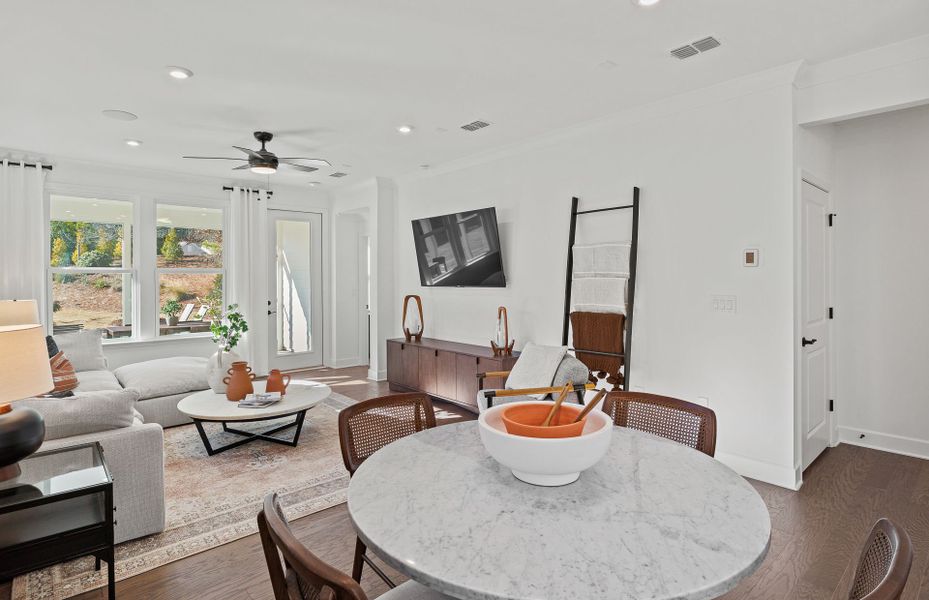 Representative furnished interior of a home built from the Hallmark by Del Webb in Del Webb Southern Oaks, Newnan (Image 26).