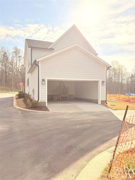 Image 15 of a home in The River District - Pioneer Collection.