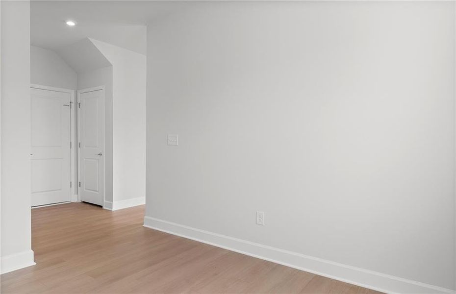 Spacious, unfurnished interior of a new home in Anderson Point, McDonough (Image 20).