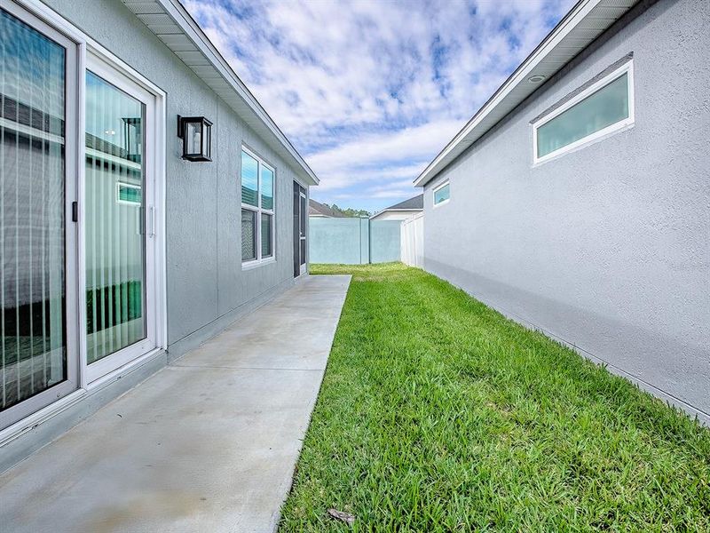 Exterior details and patio area of a home in , The Villages (Image 35).