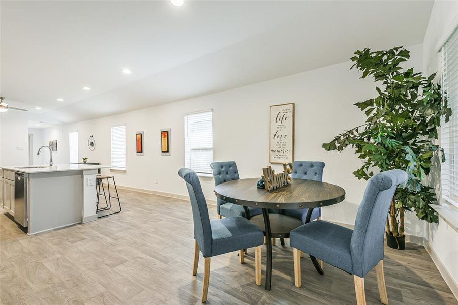 Image 20 of a home in City Gate.