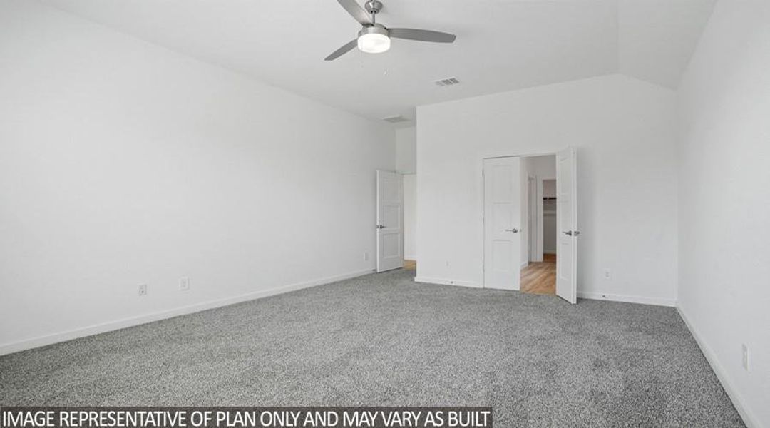 Spacious, unfurnished interior of a new home in Hills of Westlake, Conroe (Image 8).