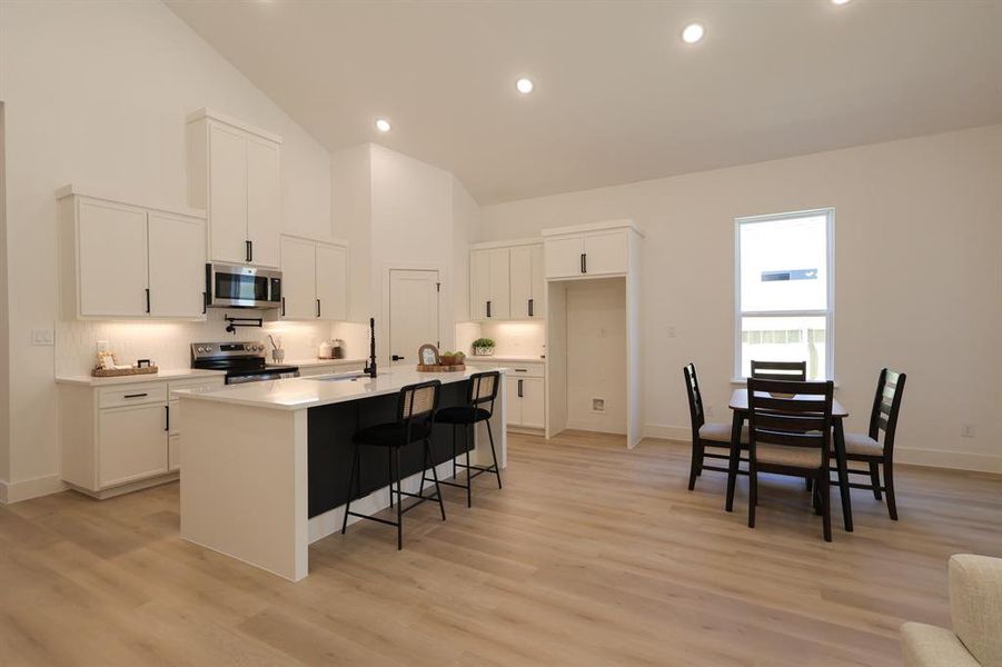 Furnished interior view inside a new home in , Fort Worth (Image 12). Furnished interior view inside a new home in , Fort Worth (Image 12).